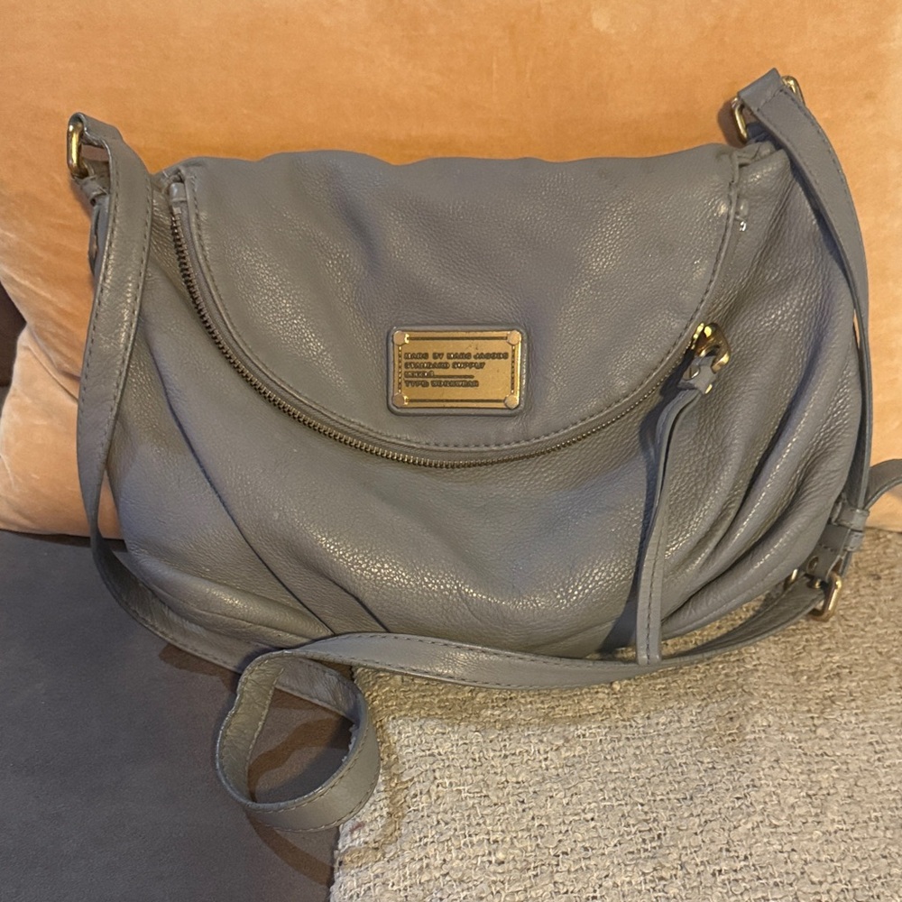 Marc by Marc Jacobs gray Leather Crossbody Bag